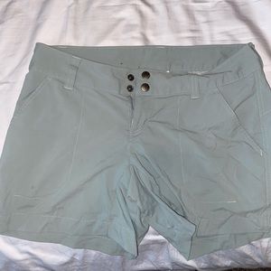 Columbia shorts